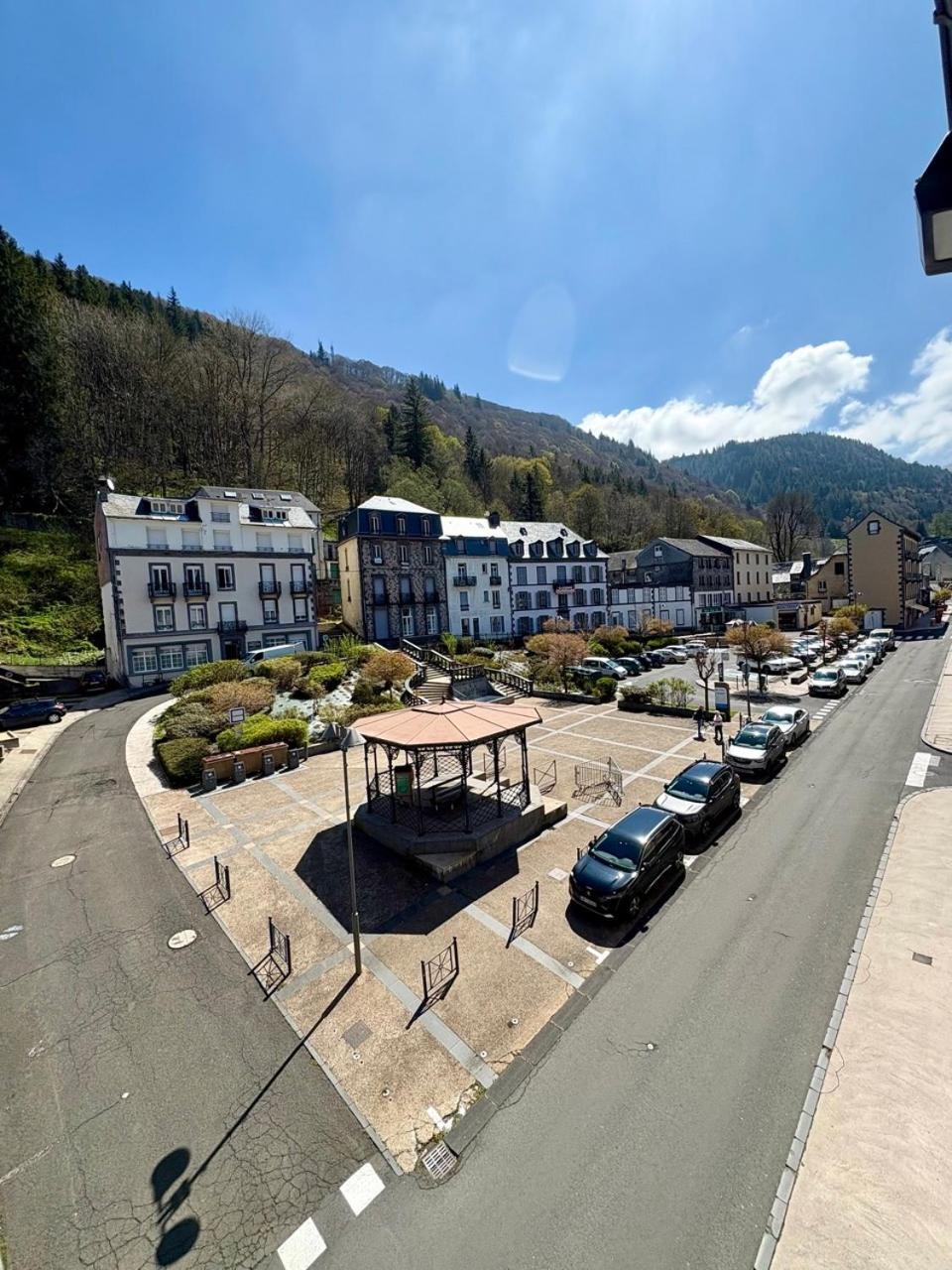 La Bonbonniere Centre Ville - Thermes - Netflix Mont-Dore Exterior photo